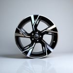 R6105 R19 19x8.5 5x112