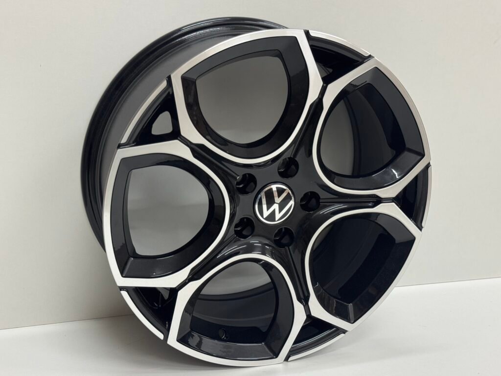 R3261 R18 18X7.5 5x112